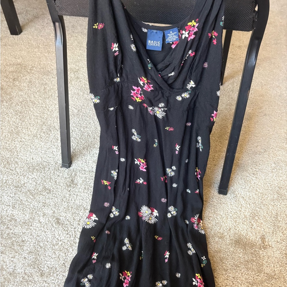 Knee-Length Floral Black Dress